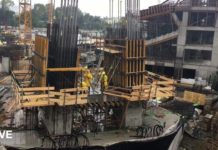 LIVE από τον πυλώνα με βροχή!