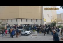 ΑΛΗΣΜΟΝΗΤΕΣ ΠΑΤΡΙΔΕΣ: ΚΑΤΟΙΚΟΙ ΑΠΟ ΤΟ ΜΕΓΑΛΟ ΜΟΝΑΣΤΗΡΙ ΟΡΓΑΝΩΣΑΝ ΕΥΧΑΡΙΣΤΗΡΙΑ ΕΚΔΗΛΩΣΗ ΣΤΗ ΘΥΡΑ 47